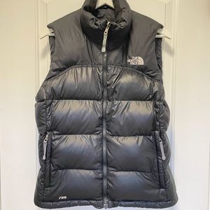 The North Face Nuptse 700 Vest size M